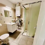 Διαμέρισμα Two-storey Close To Downtown *