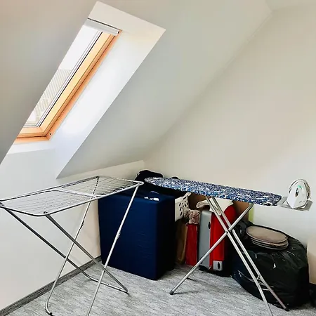Two-storey Close To Downtown * Ráb
